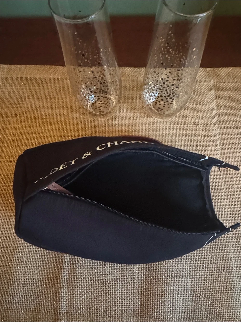 Moët & Chandon Black Insulated Champagne Cooler & 2 Stemless Flutes